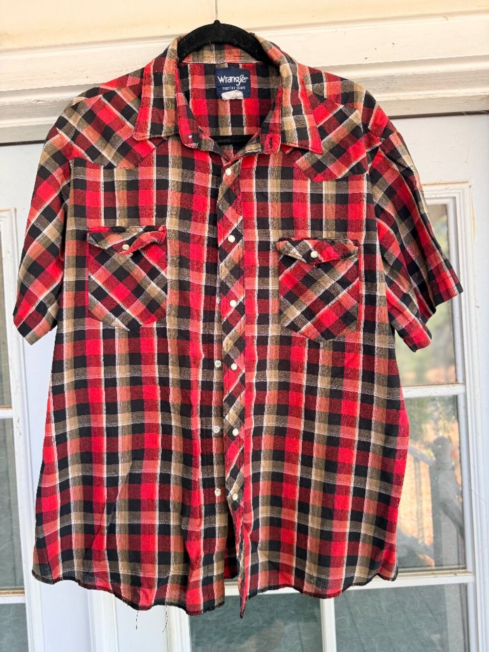 Vintage 90s Wrangler Plaid Pearl Button Snap Short Sleeve Shirt Black&Red XL